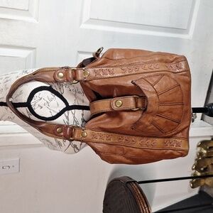 Lucky Brand Leather Shoulder Bag Distressed Glove Leather